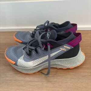 ** Nike Women’s Pegasus Trail Running shoes 2 Thunder Blue Purple 6.5